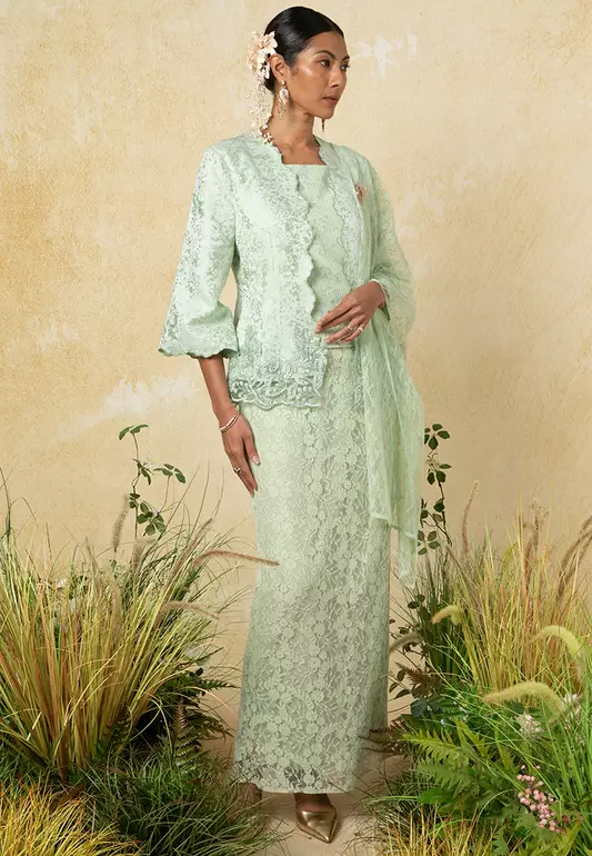 KEKWA KEBAYA KOTABARU WITH SELENDANG SET
