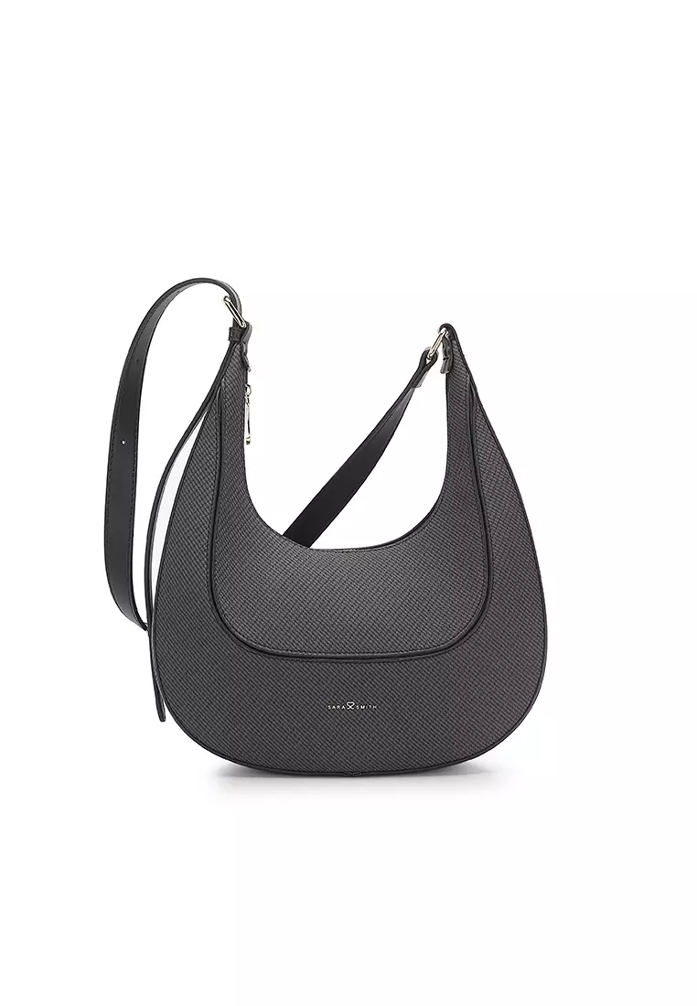Women's Sling Bag / Crossbody Bag - Black