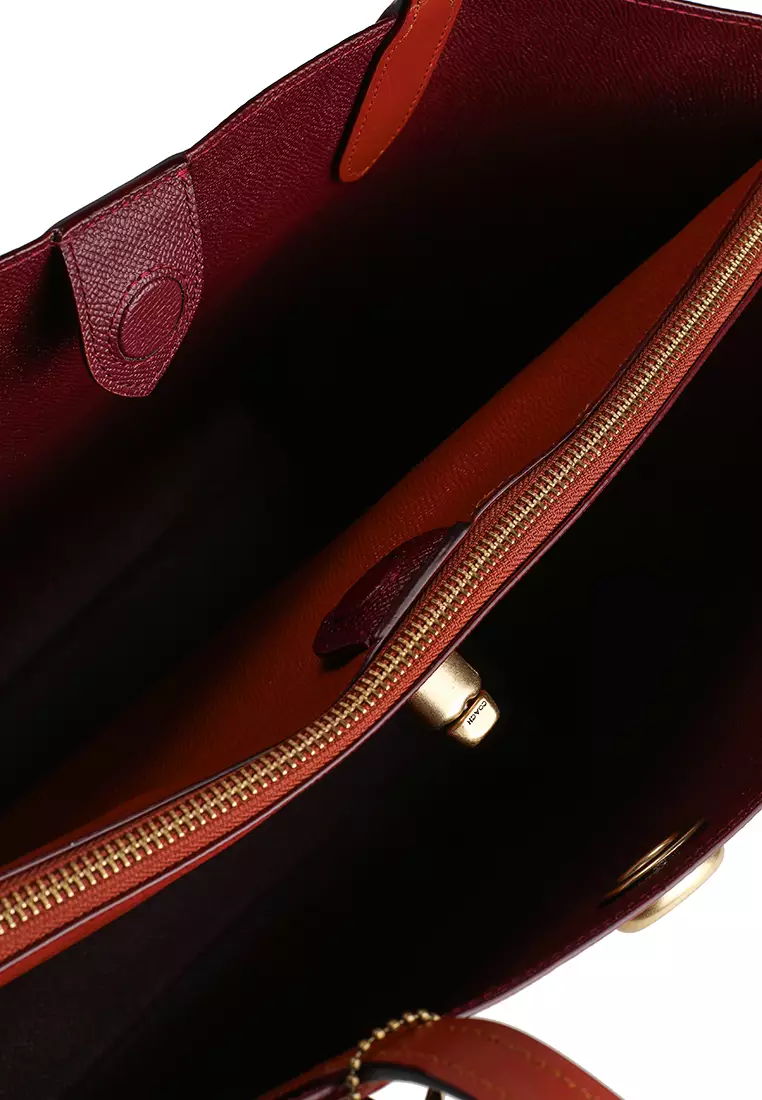 Willow Tote Bag In Signature Canvas