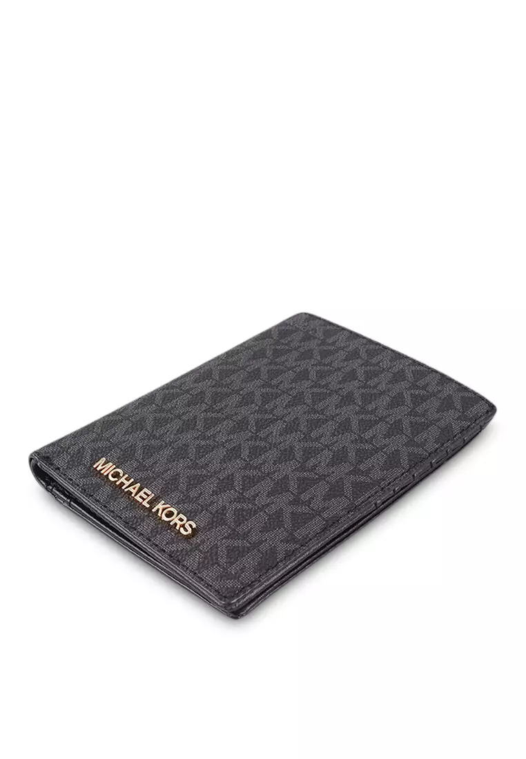 Michael kors passport online holder and luggage tag