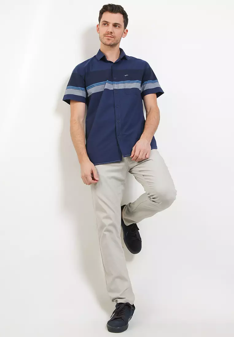 Cj Kemeja Regular Fit