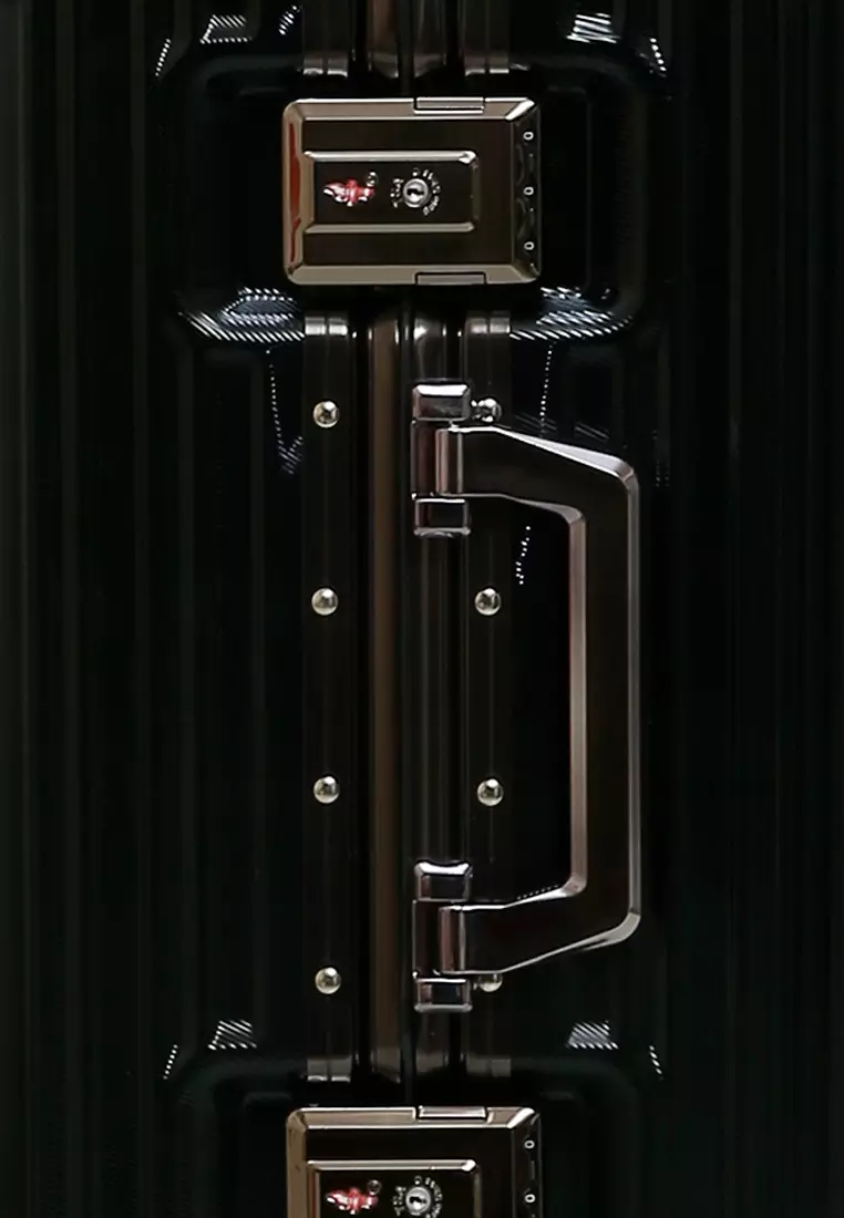 Carlton Koper Alumunium Frame Size 20 Inch Suitcase Unisex TSA Lock Material Polycarbonate ORIGINAL - Black