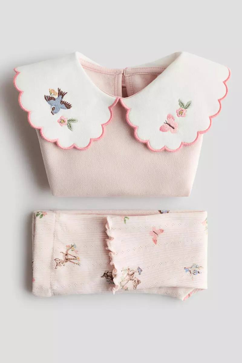 2-piece top and leggings set