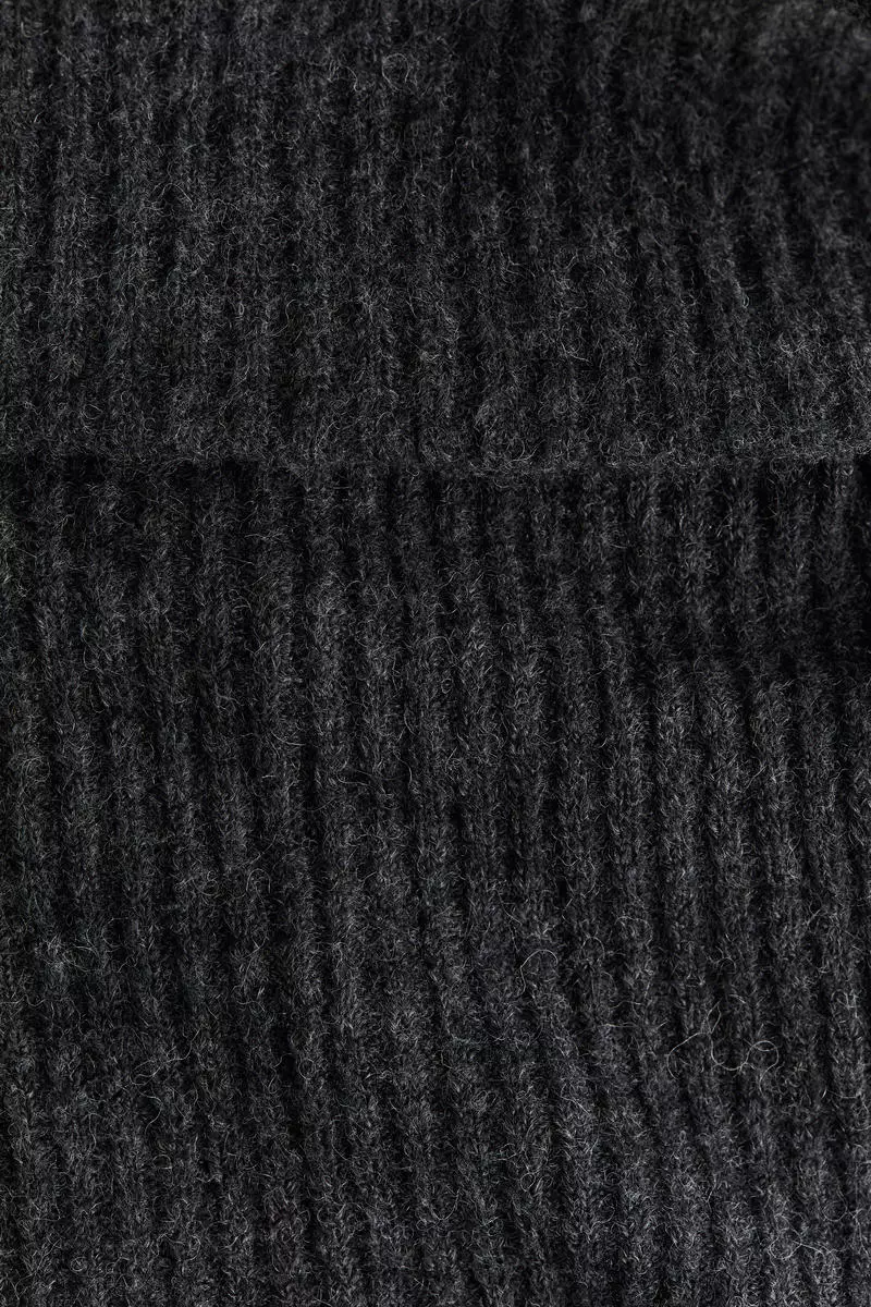 Rib-knit off-the-shoulder dress