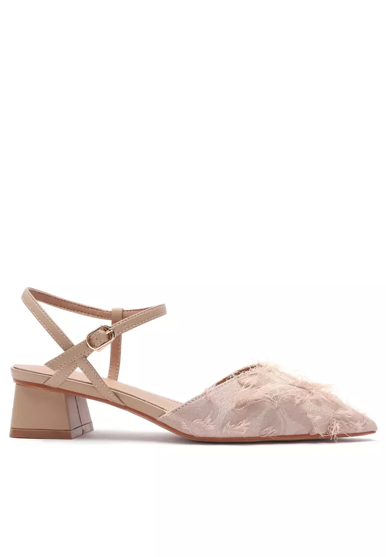Discount on Twenty Eight Shoes  shoes - SKU: 4.5cm Strap Mid Heel 995-2