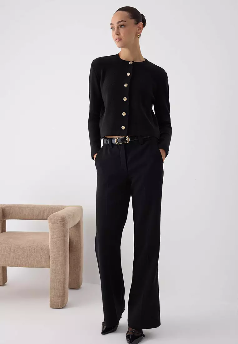 Black Button Detailed Crop Premium/Special Yarn Knitwear Cardigan