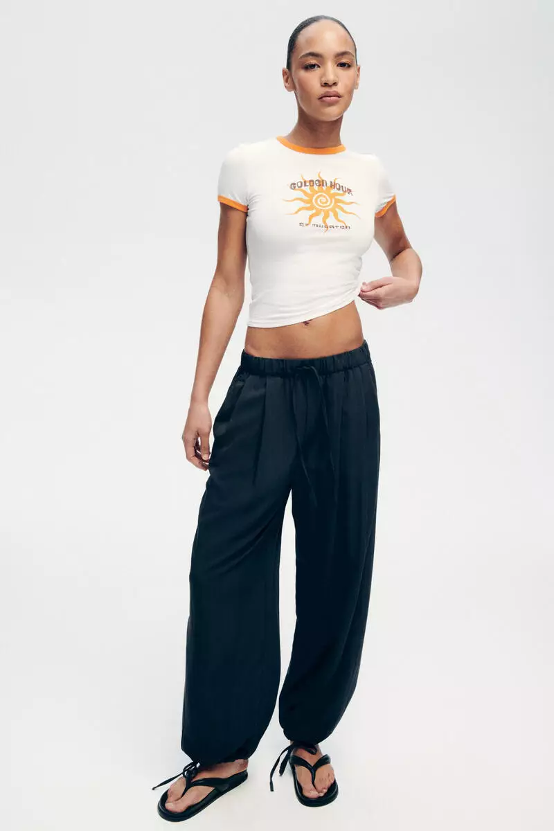 Tie-detail balloon trousers