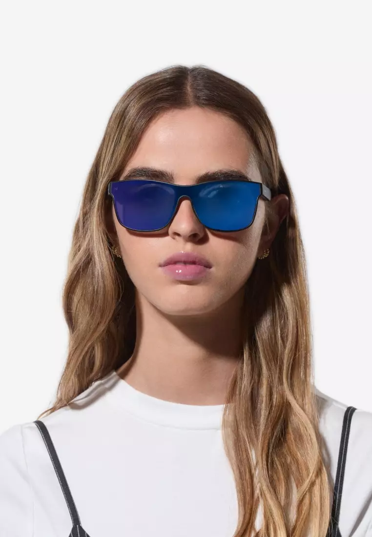 One Venm XS Fit 黑天男女款太阳镜 UV400