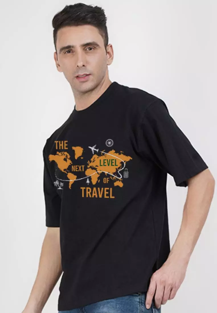 超大 Next level of Travel 黑色棉质短袖常规版型 T 恤