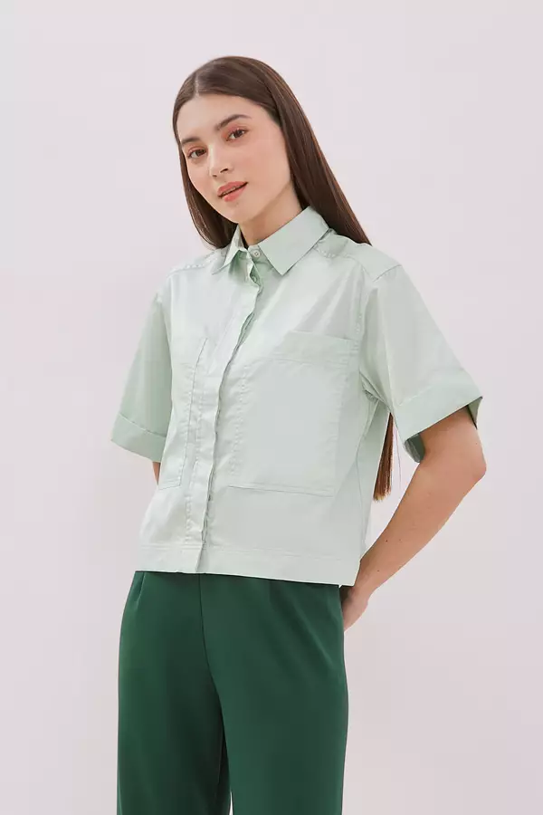 MINIMAL - Dwei - Kemeja Oversize Pocket - Green Colour Green