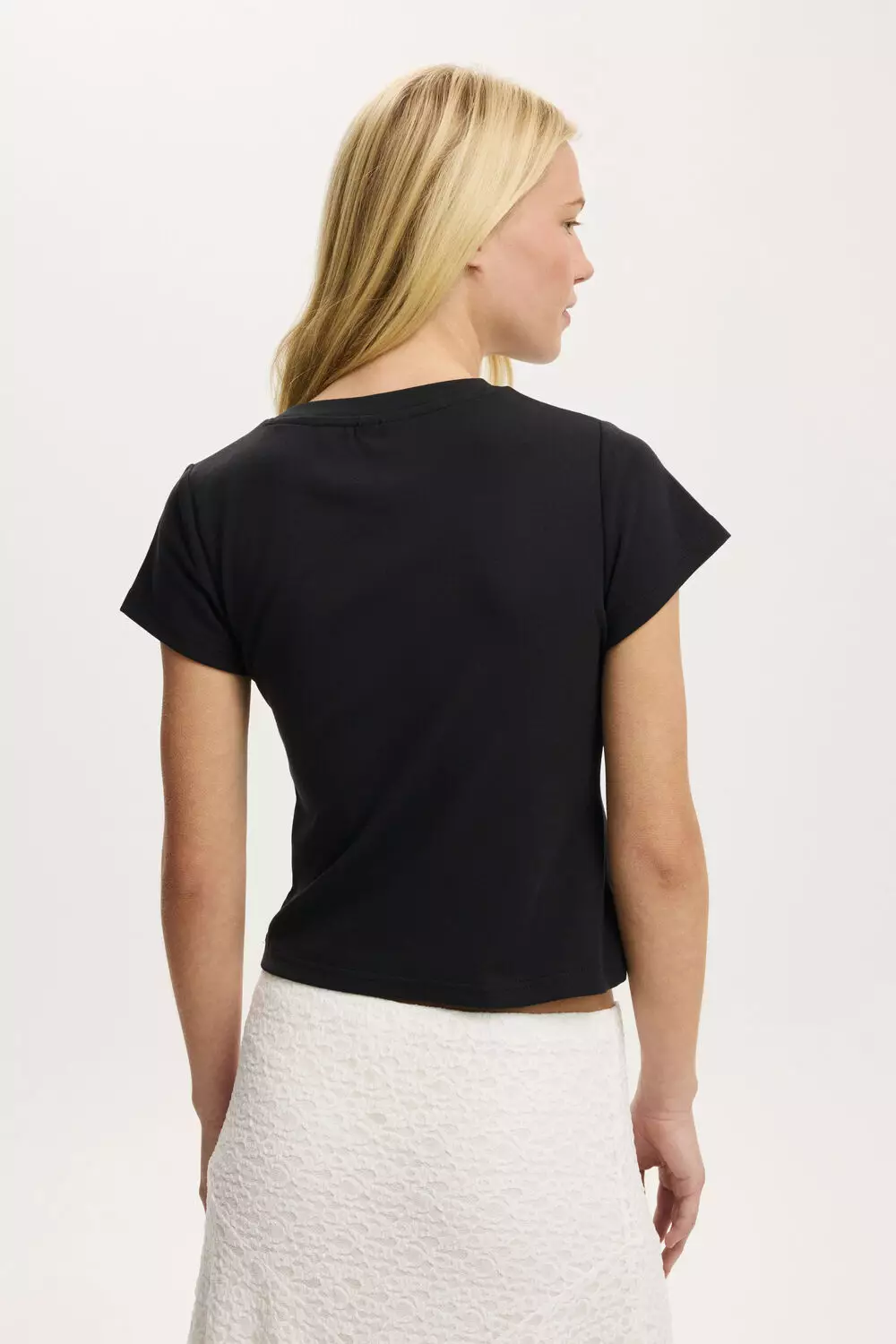 COTTON ON - ATASAN - THE LCN GRAPHIC TINY TEE