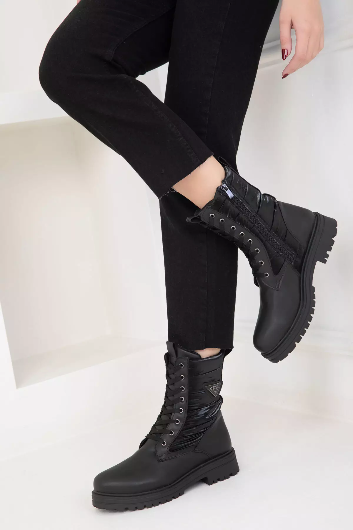 Women's Black Boots - 20047 Model Bootie