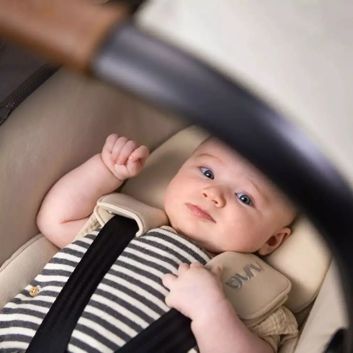 Nuna Cari™ Aire Carry Cot Pine - Tempat Tidur Kereta Dorong Bayi