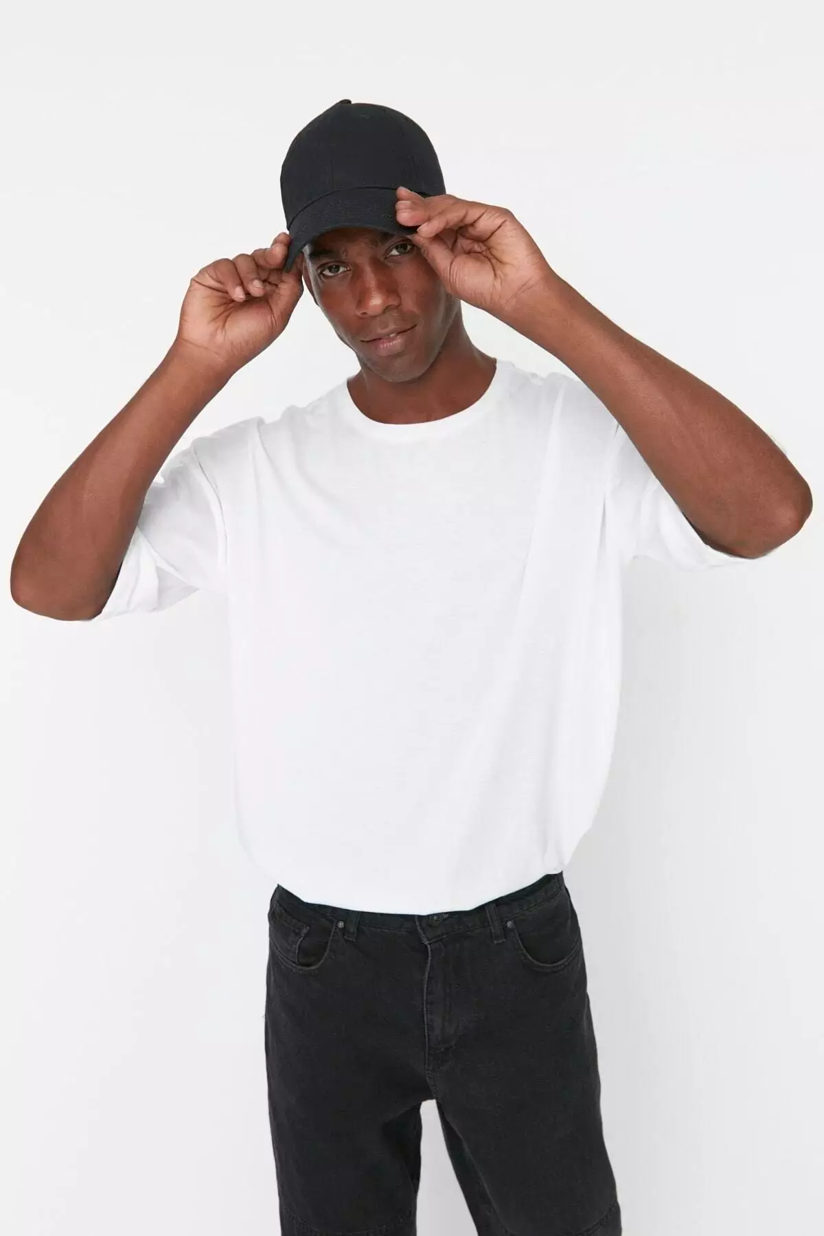 Basic Oversized Fit T-Shirt