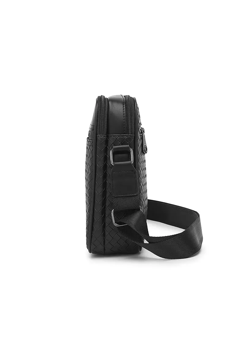 Men's Sling Bag / Crossbody Bag - Black