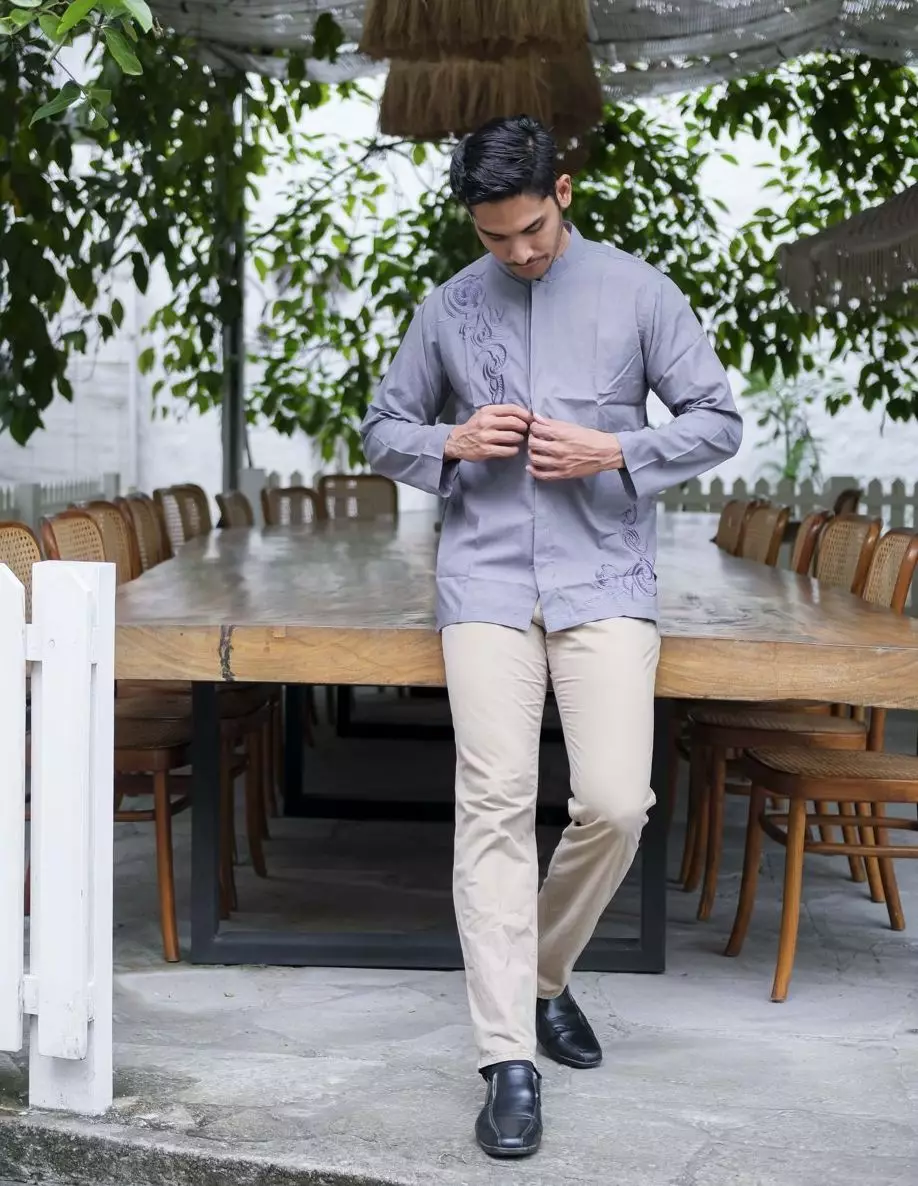 Koko Pria Lengan Panjang  A2J12 Abu Tua