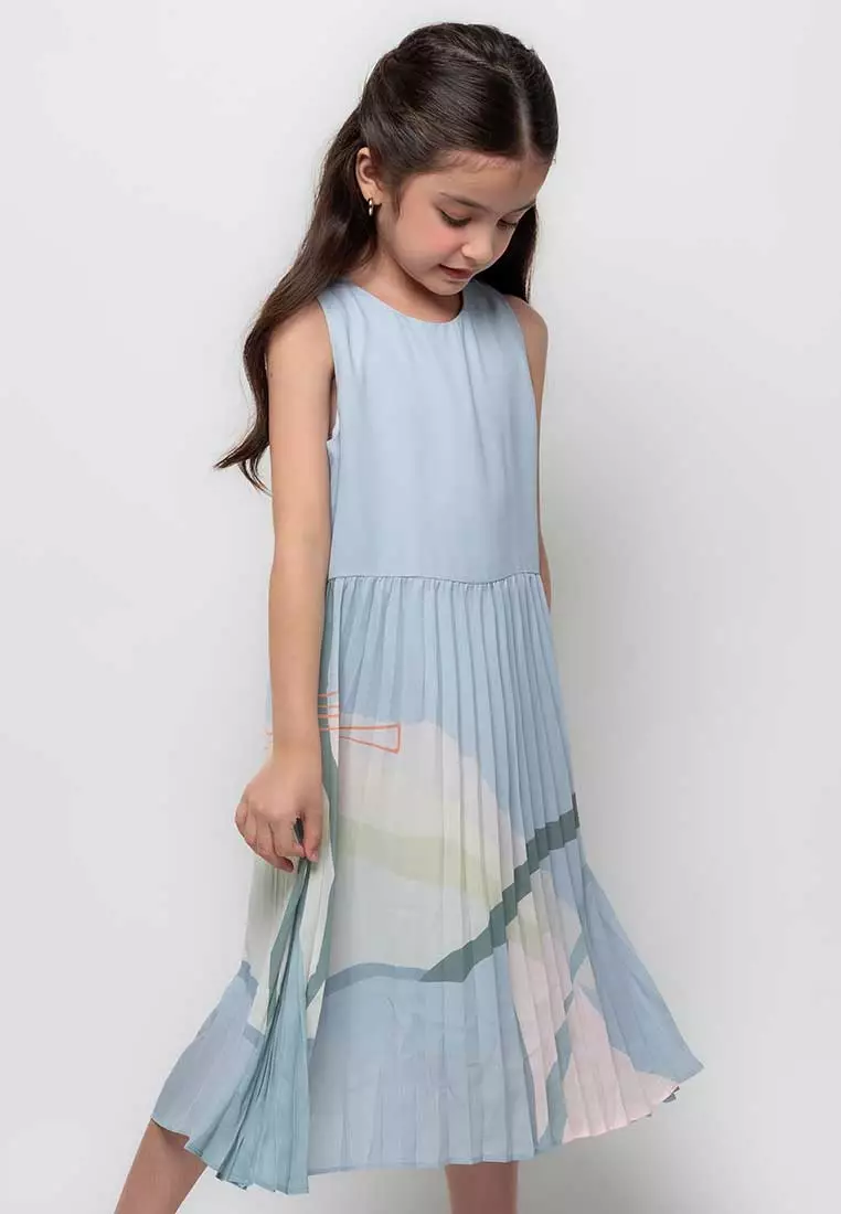 Buy Paperdolls Treehouse Athenna Pleated Dress 2024 Online | ZALORA ...