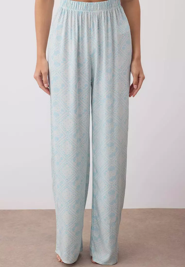Light Blue Ethnic Patterned Ruffle And Tie Detailed Woven Pajama Set