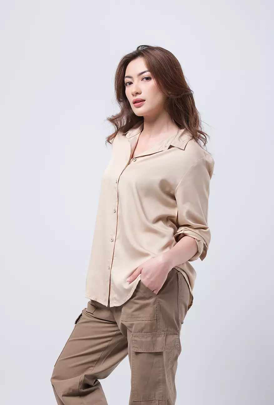 Kemeja Wanita Claudia Khaki