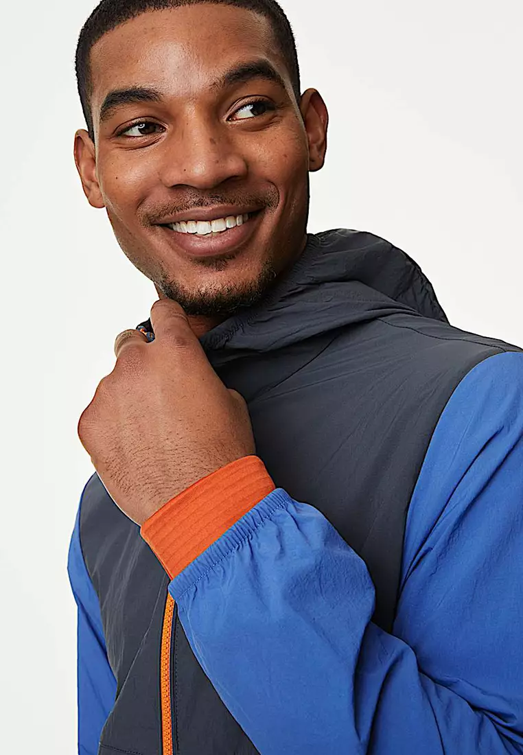 Packable Hooded Anorak With Stormwear