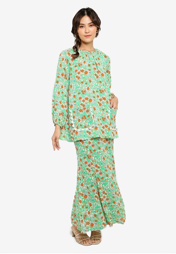Lubna green Puff Raglan Sleeve With Pockets Kurung 61A42AA3D48139GS_1