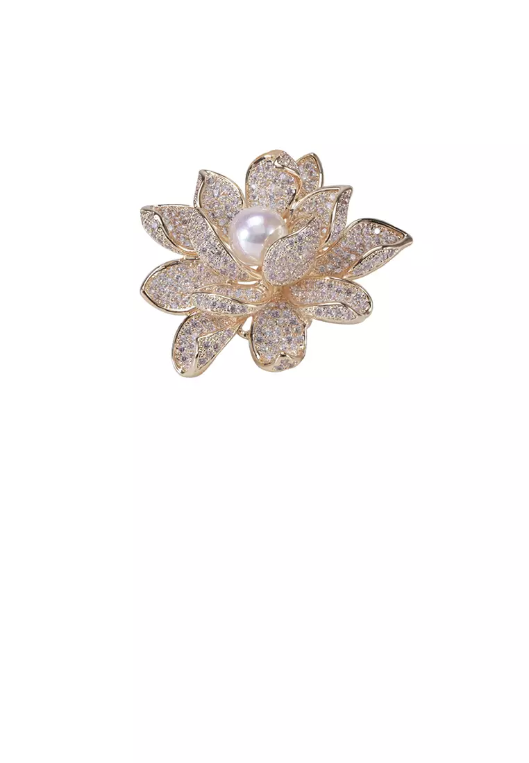 White brooch 2025