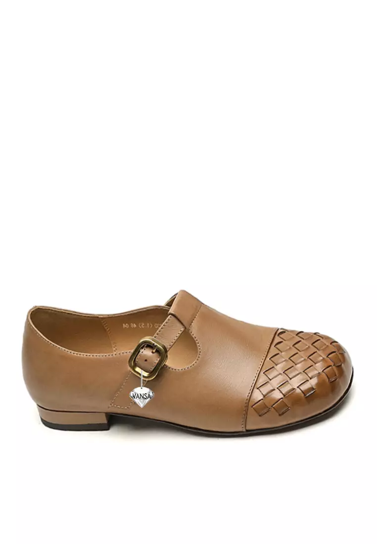 Discount on Twenty Eight Shoes  shoes - SKU: VANSA Top Layer Cowhide Braided Buckle Flats VSW-F-0238