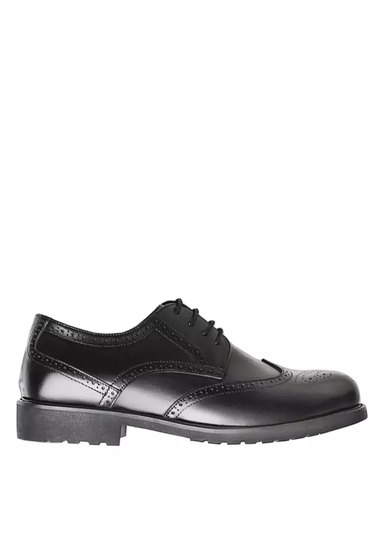 Discount on Twenty Eight Shoes  shoes - SKU: VANSA Brogue Top Layer Cowhide Business Shoes VSM-F96076