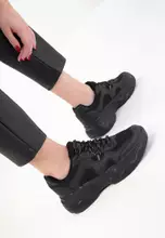Black/Black