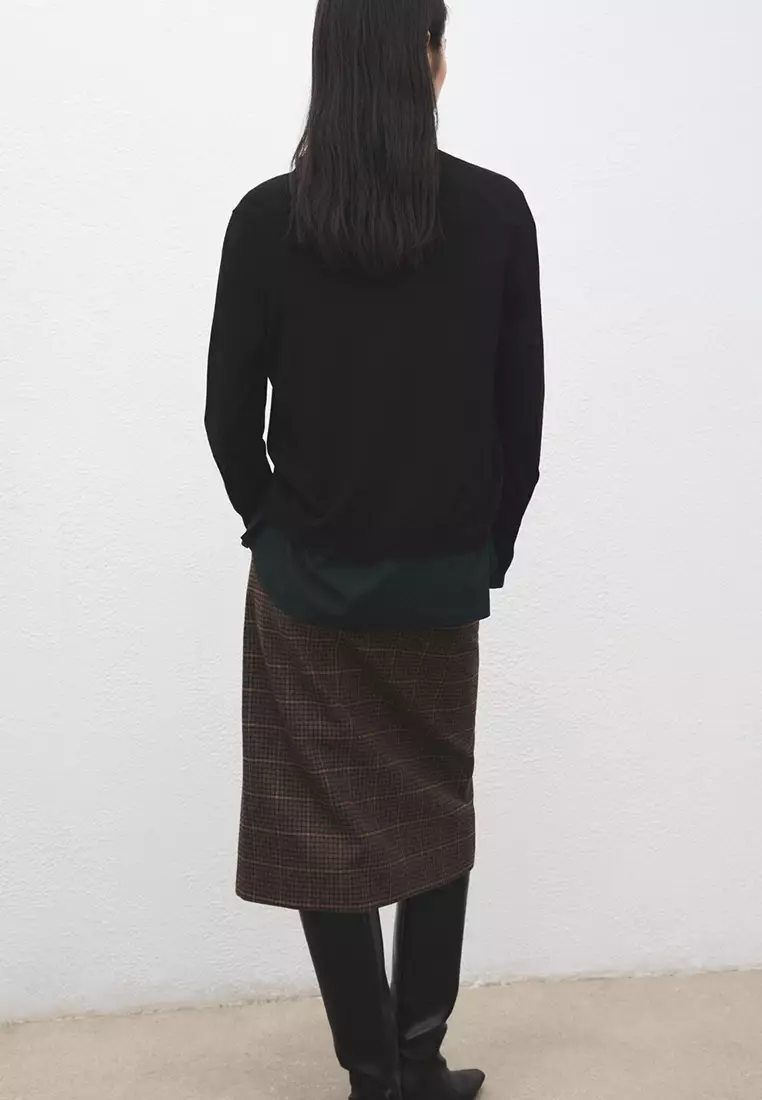 V-Neck Knitted Cardigan