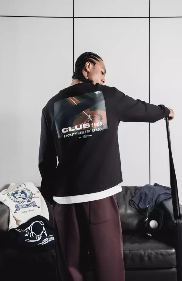 FACILITY Baseball Collection - Jillian Crewneck Graphic Heavyweight - Black