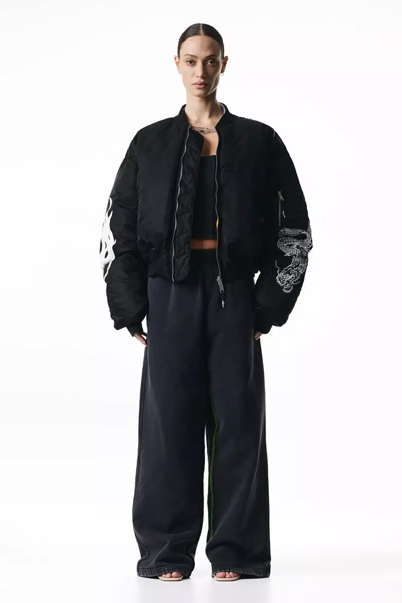 Reversible bomber jacket