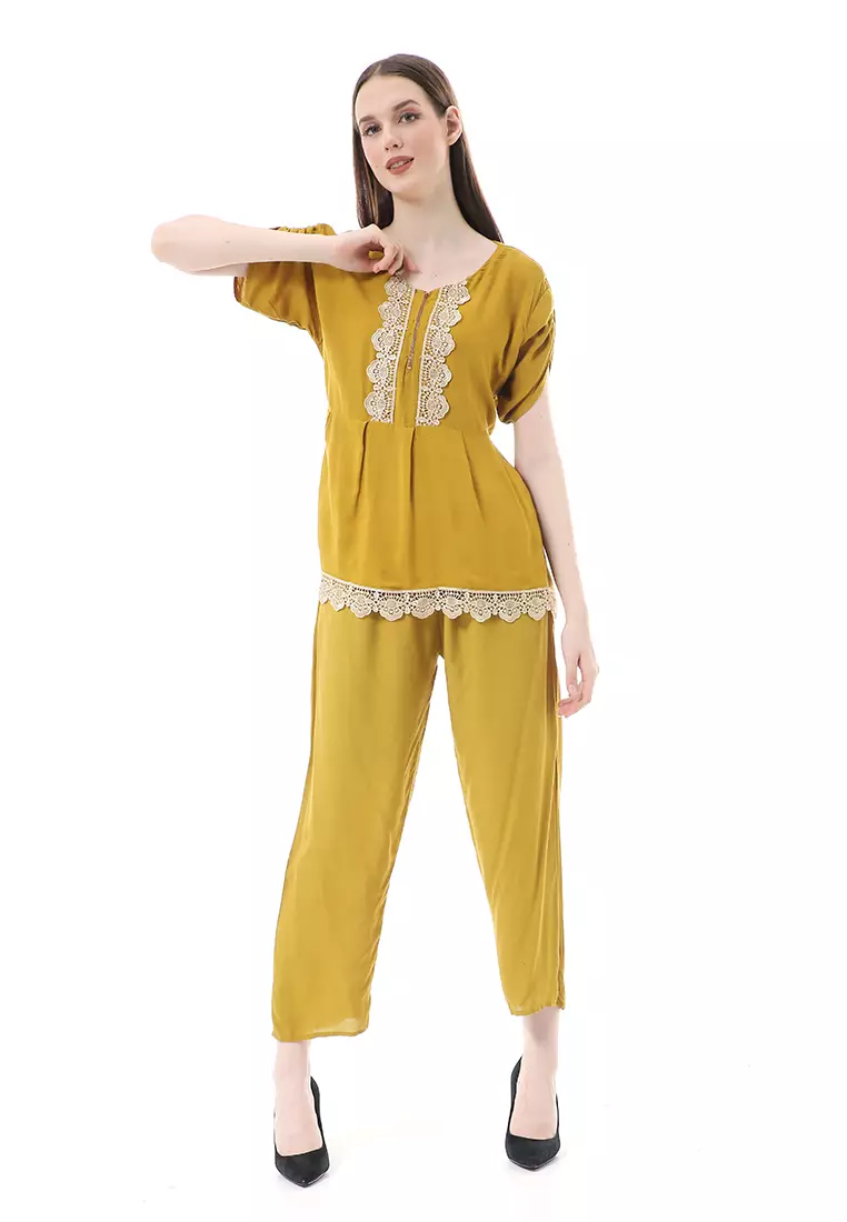 Zemira Piyama One Set Atasan Bawahan Wanita High Quality - Kuning Gold