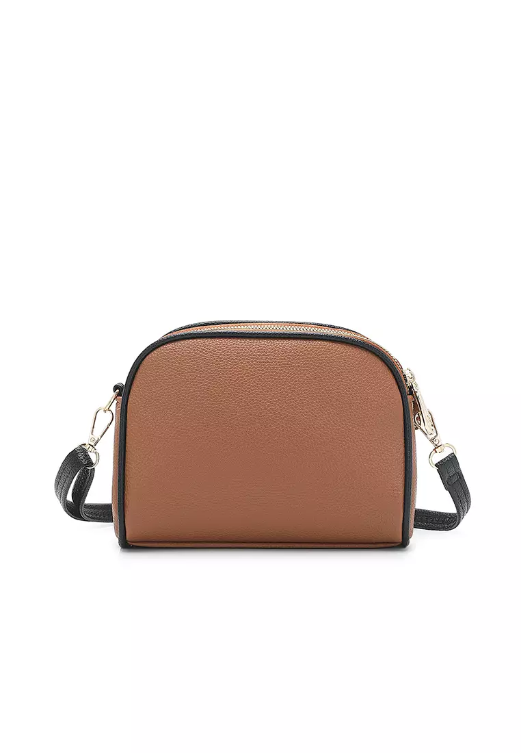 Women's Sling Bag / Crossbody Bag (Tas Selempang Wanita) - Cokelat