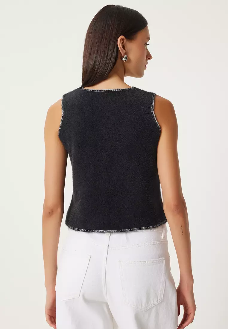 Buttoned Waistcoat with Contrast Seams