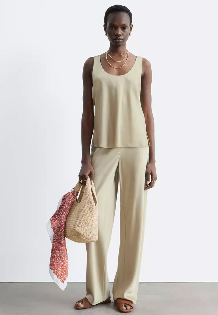 Scoop Neck Tank Top