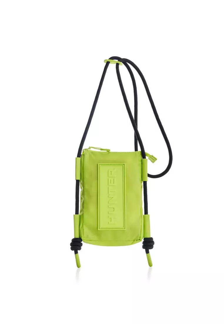 HUNT☆Travel Ripstop Phone Pouch - Lichen Green TRAVEL RIPSTOP PHONE POUCH – Hunter Singapore