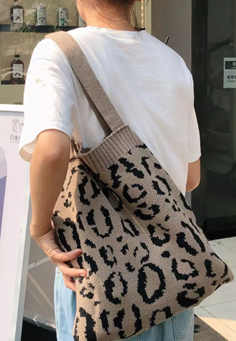Loepard Prints Knitted Tote Bag A092511GY