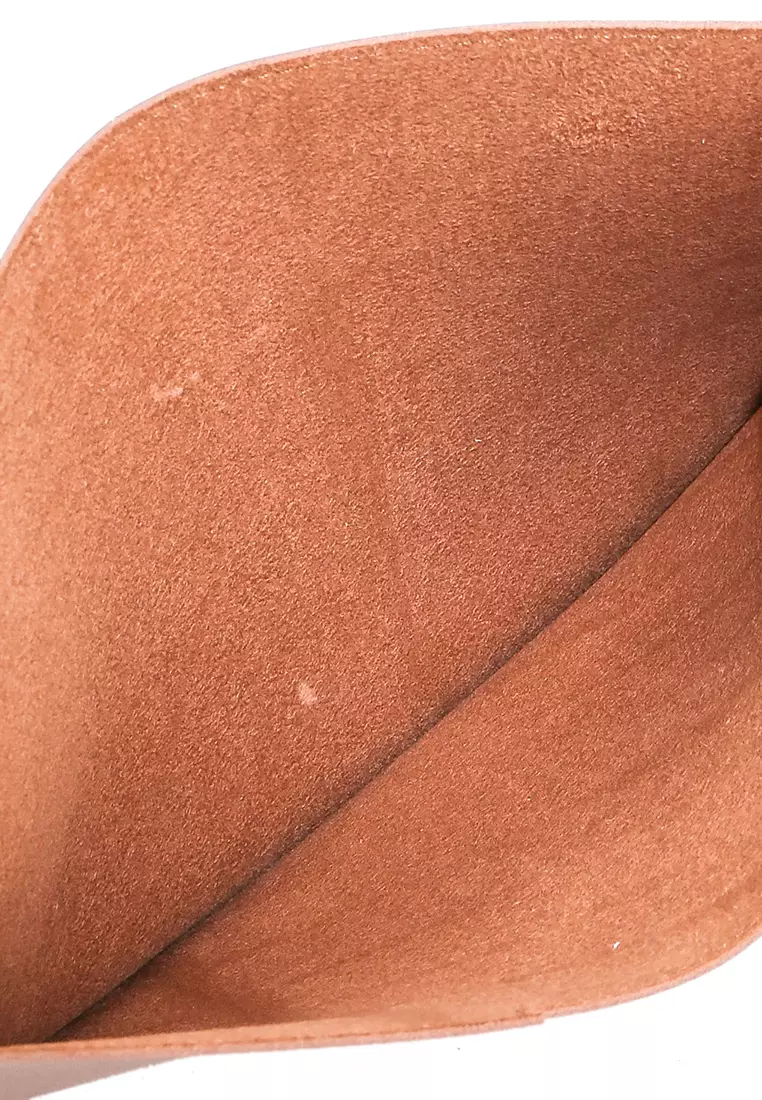 Simple Slim Ipad Case 13