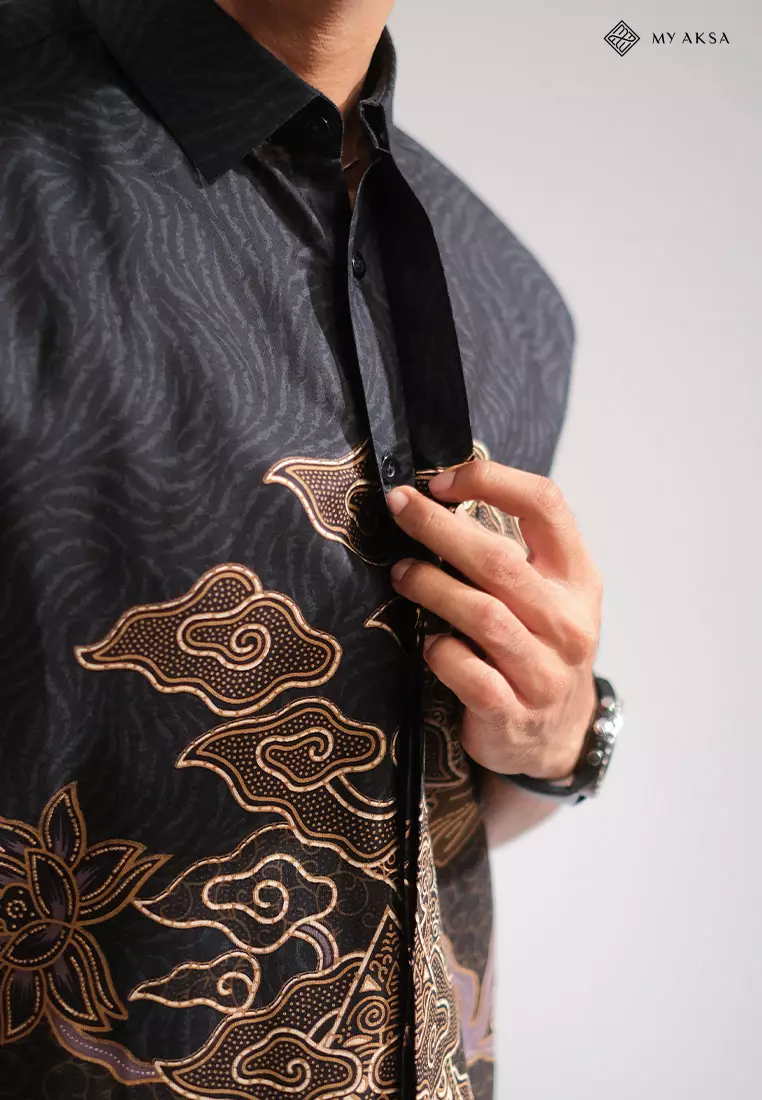 My Aksa Kemeja Batik Pria Lengan Pendek Mahaveer Black