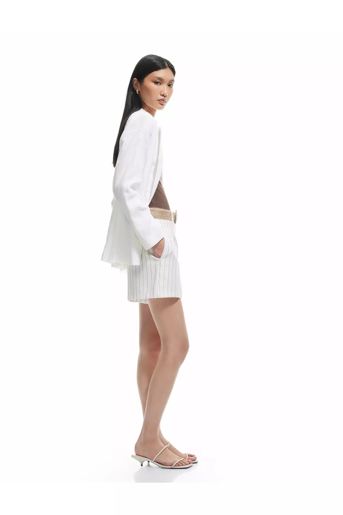 Viscose Fabric Straw Belt Detailed Pocket High Waist Mini Shorts