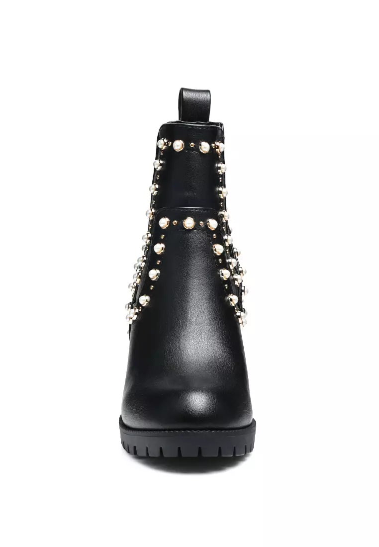 Chelsea boots with pearls sale