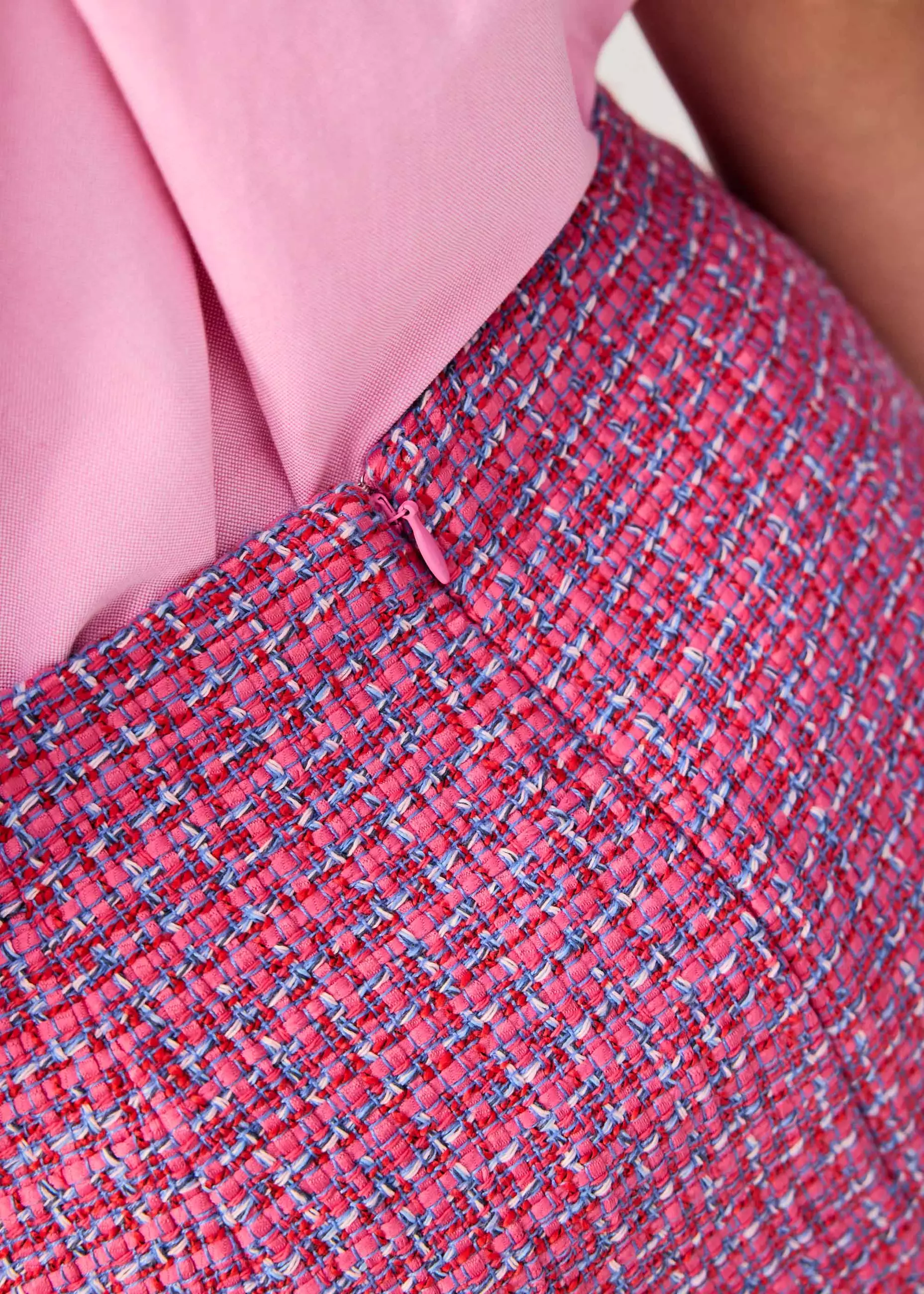 Rok Wanita - Tweed Frayed Hem A-line Mini Skirt