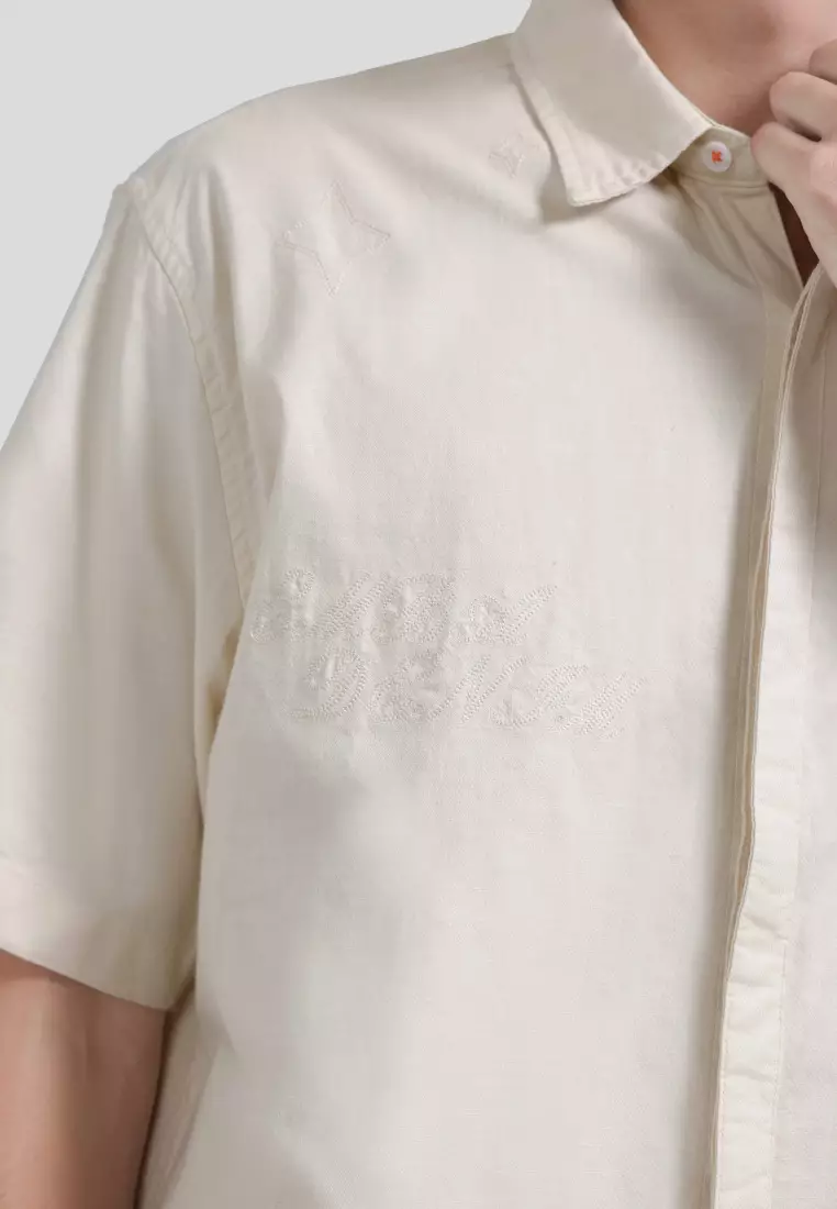 Emba Denim - Stefano Kemeja Pria Relaxed Fit Warna Beige