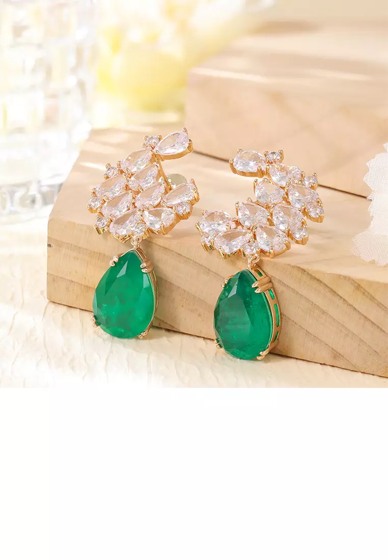 Drop Shape Earrings With Green Hangings main image 0