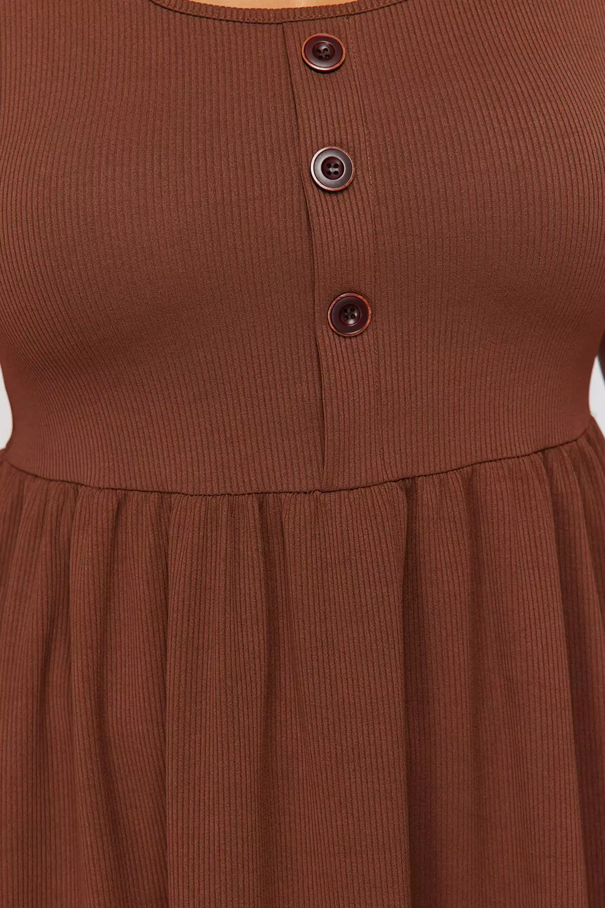 Plus Size Scoop Neck Midi Dress