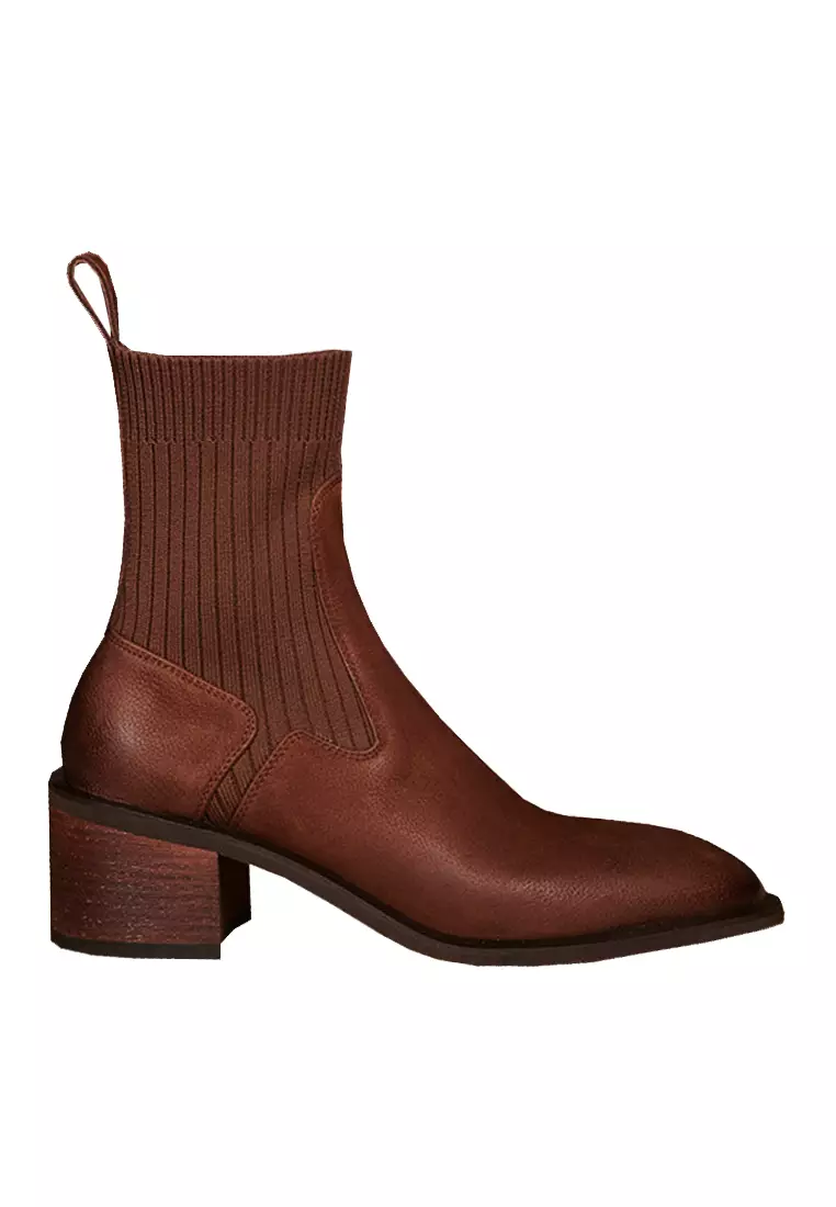 Discount on Twenty Eight Shoes  shoes - SKU: VANSA Leather Stretch-Knit Ankle Boots VSW-B0618751