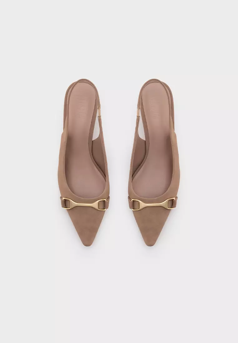 BUCKLE WITH POINTY TOE SLINGBACK HEEL PUMP