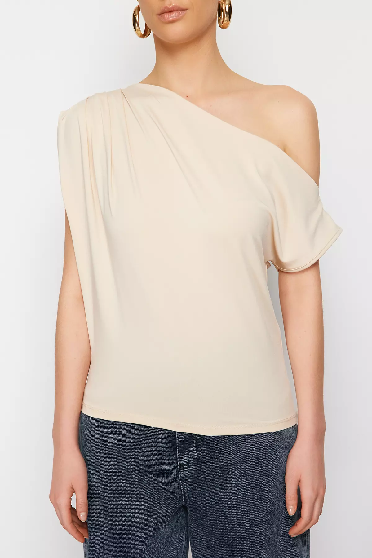 Knitted Blouse With Asymmetric Collar
