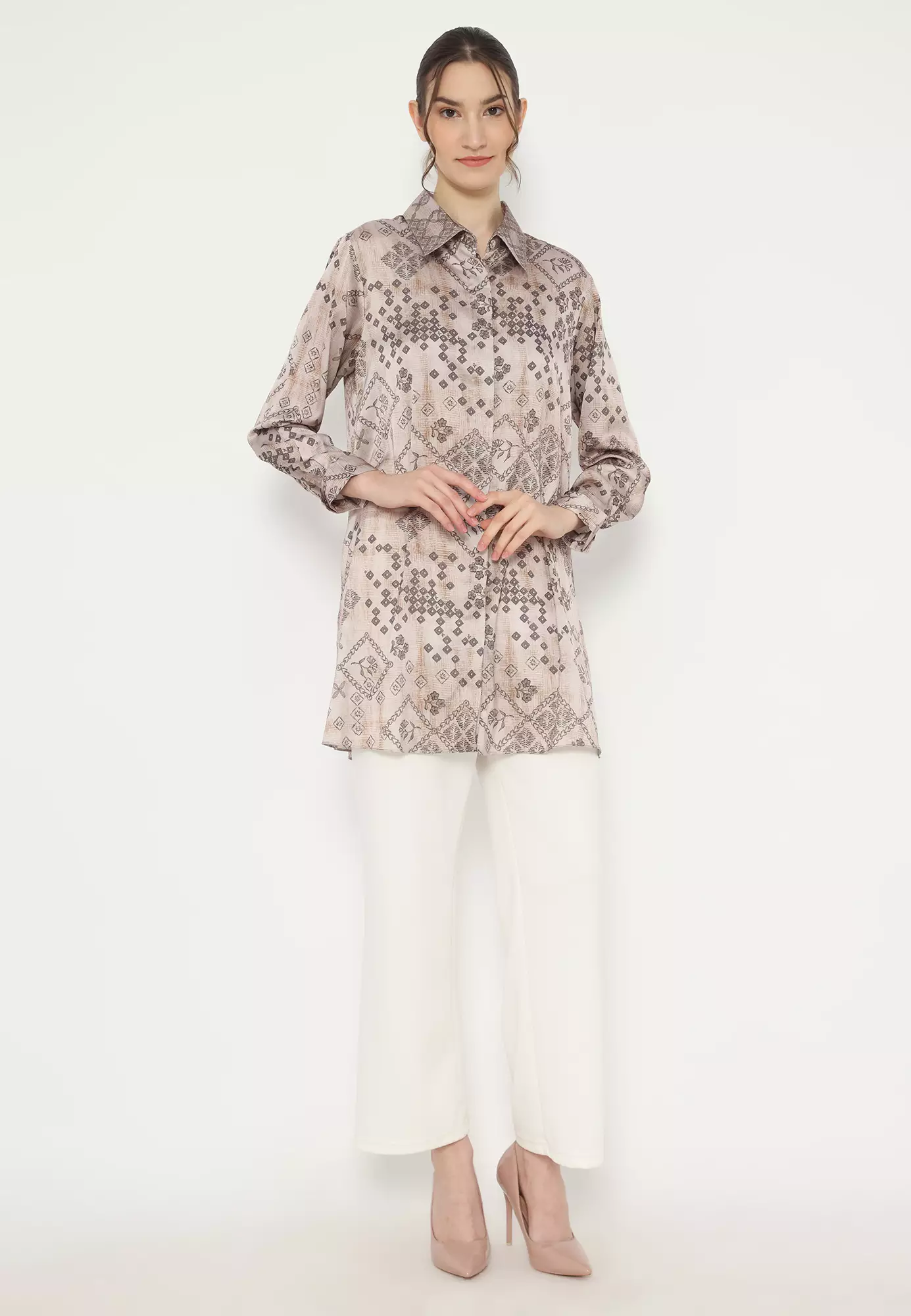 Long Sleeve Shirt With Printed In Brown By Brilliant Girl Warna COKLAT